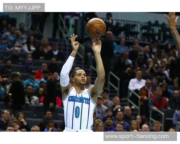 受限制自由球员动态更新格莱姆斯未续约小火车获报价库明加续约两年解析 受限制自由球员动态更新格莱姆斯未续约小火车获报价库明加续约两年解析