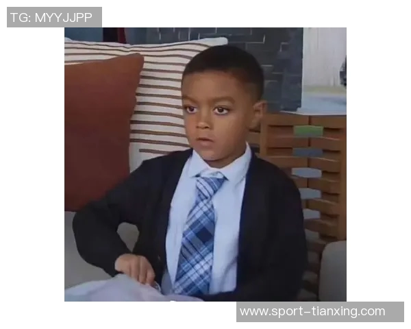 哈登女友身份揭秘:比他大一岁与查尔莫斯育有儿子即将送父亲节礼物 哈登女友身份揭秘:比他大一岁与查尔莫斯育有儿子即将送父亲节礼物